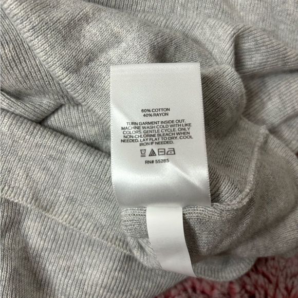 Express Light Grey Scoop Neck Ribbed Lightweight Long Sleeve Sweater - Picture 4 of 9